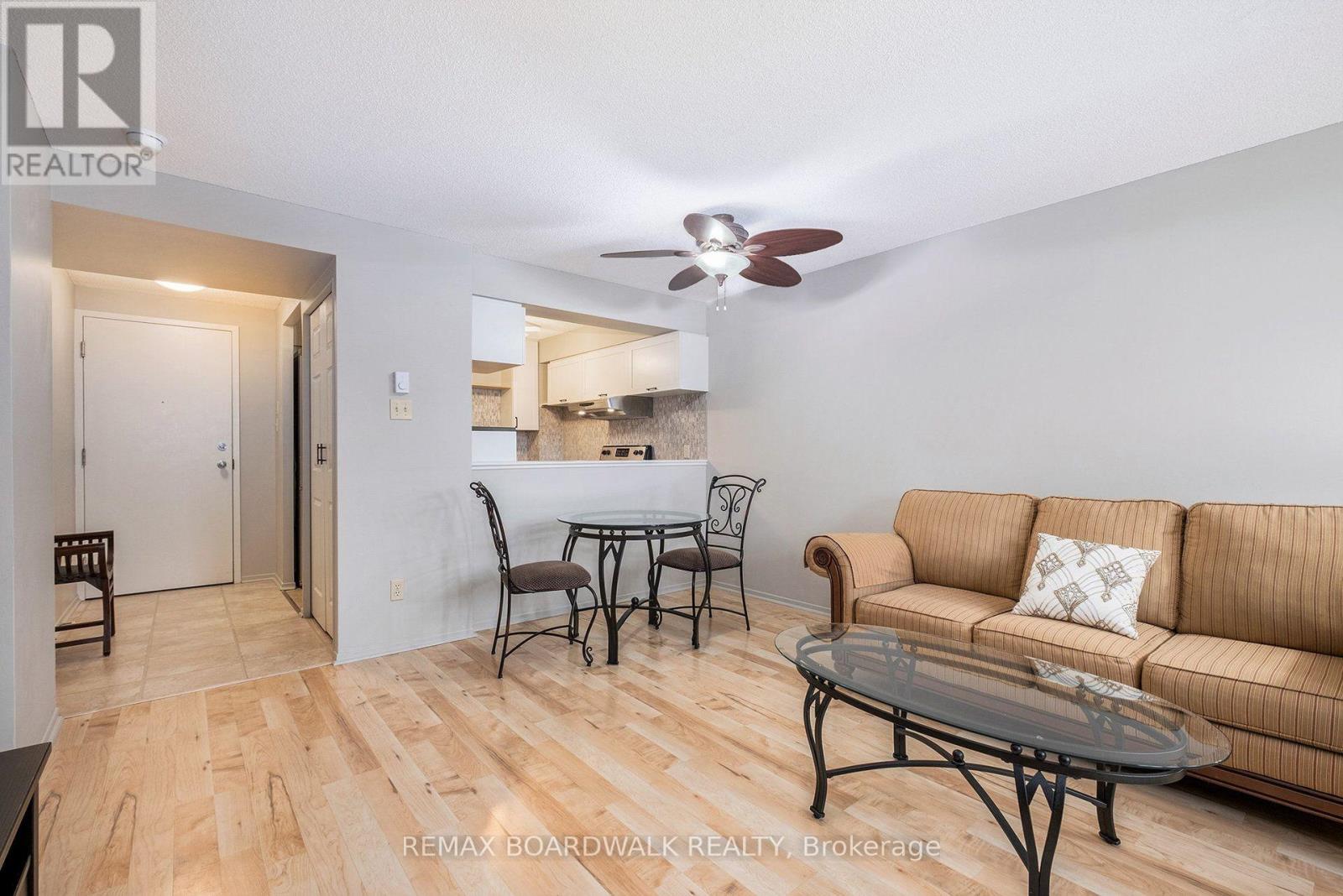 210 – 1025 GRENON AVENUE, Ottawa. Luxury613. By Peter Sagos - Image 6