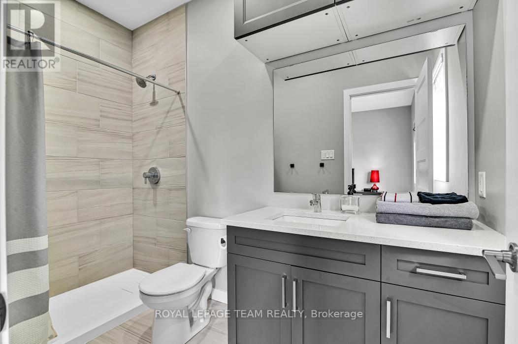 203 FILION STREET - 17