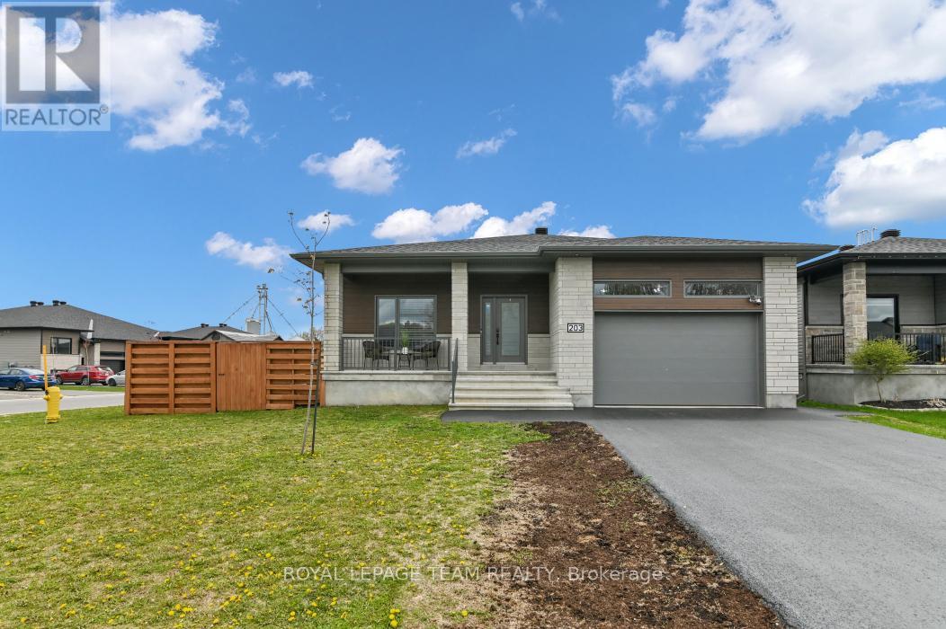 203 FILION STREET - 2