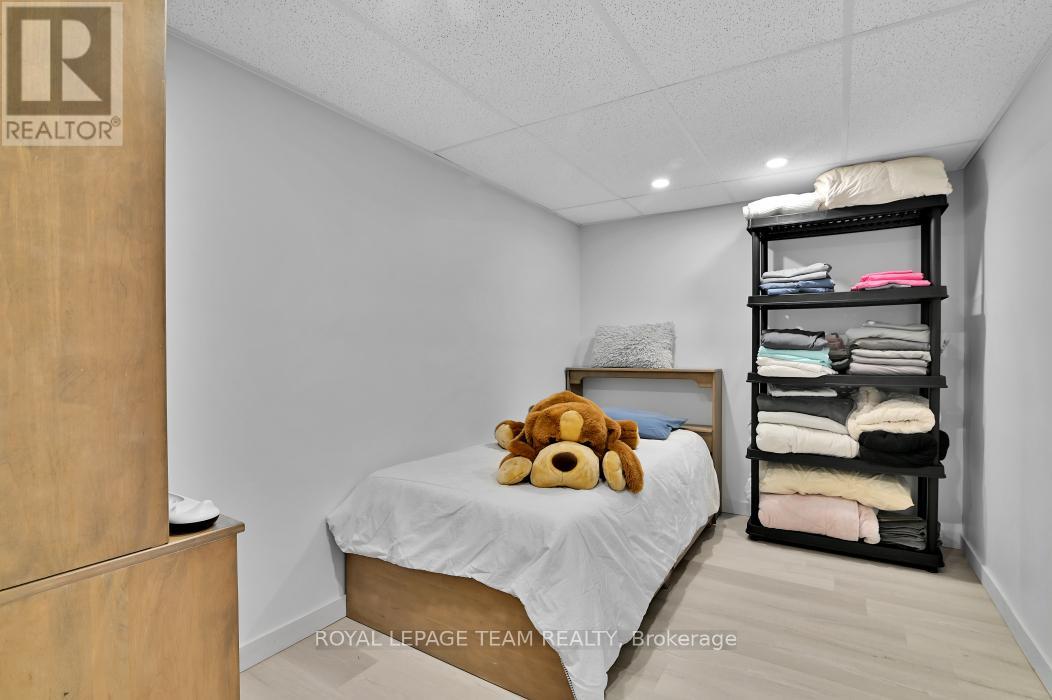 203 FILION STREET - 22