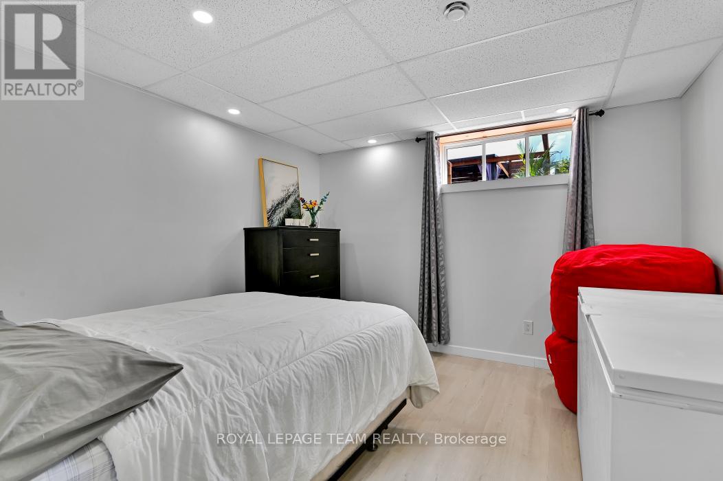 203 FILION STREET - 23