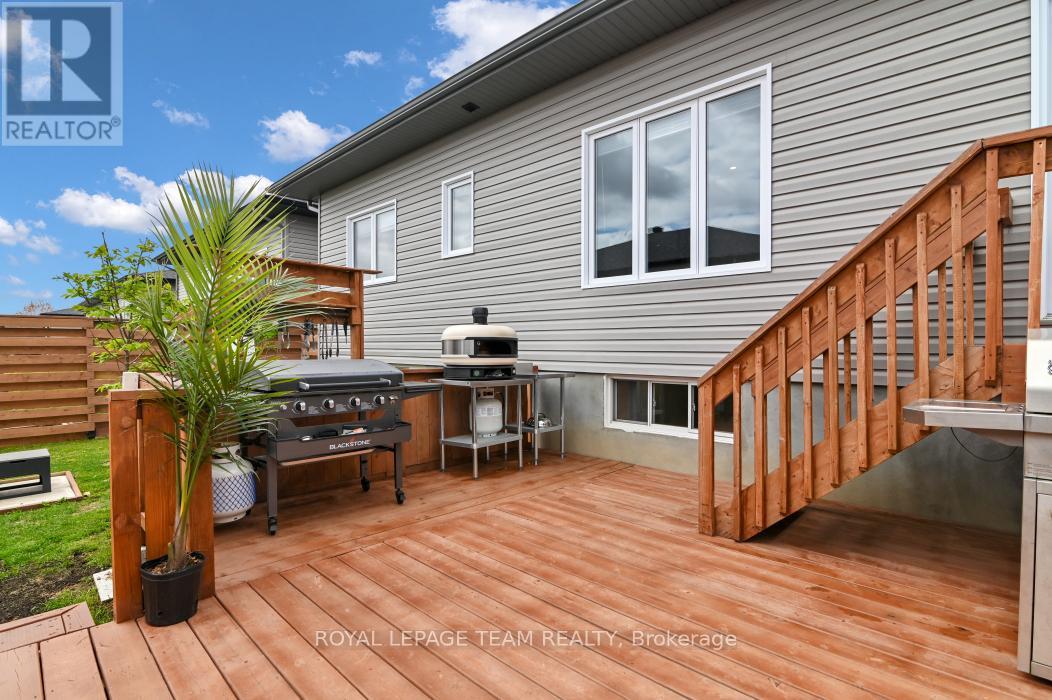 203 FILION STREET - 30