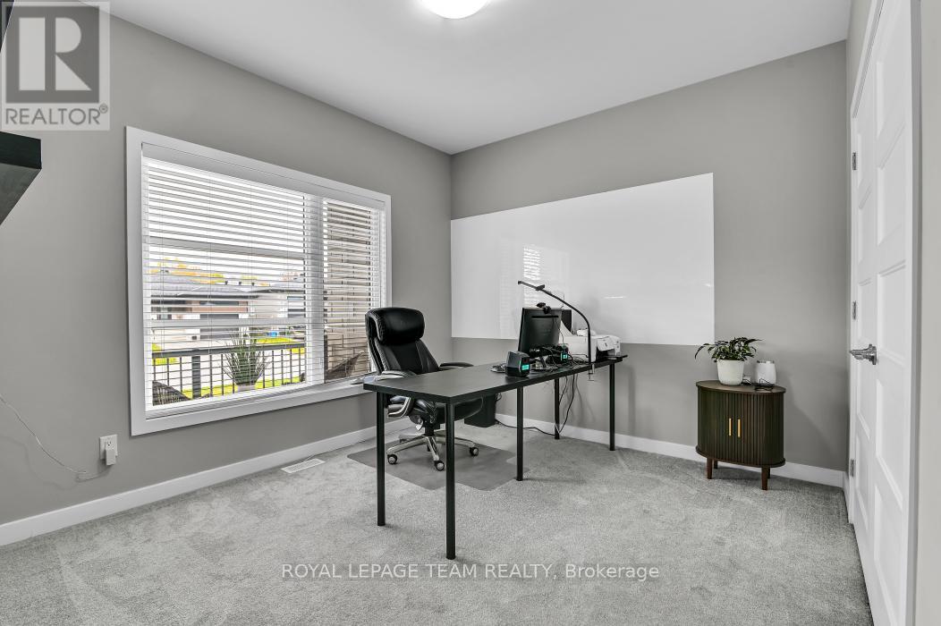 203 FILION STREET - 6
