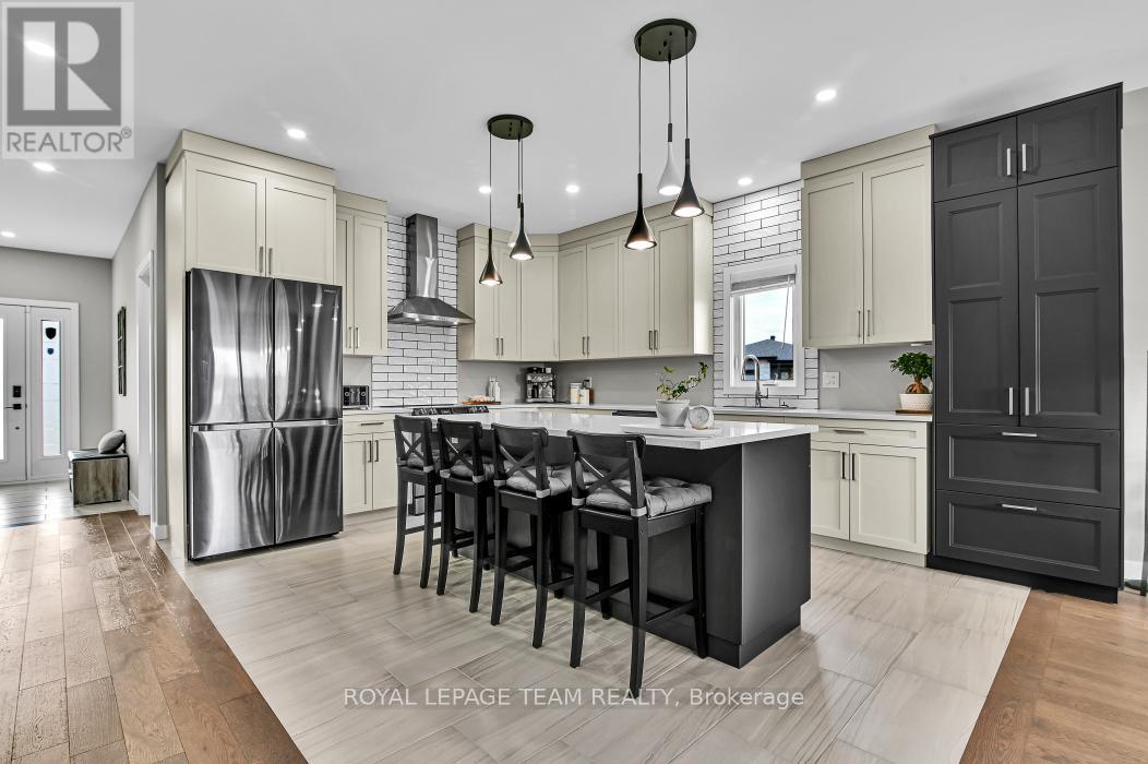 203 FILION STREET - 7
