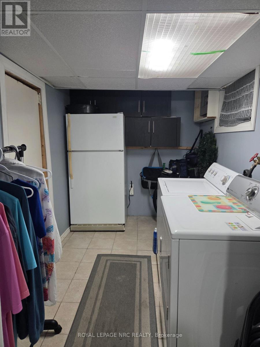 5681 MORSE AVENUE - 11