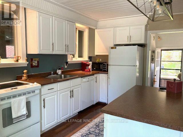 5681 MORSE AVENUE - 2