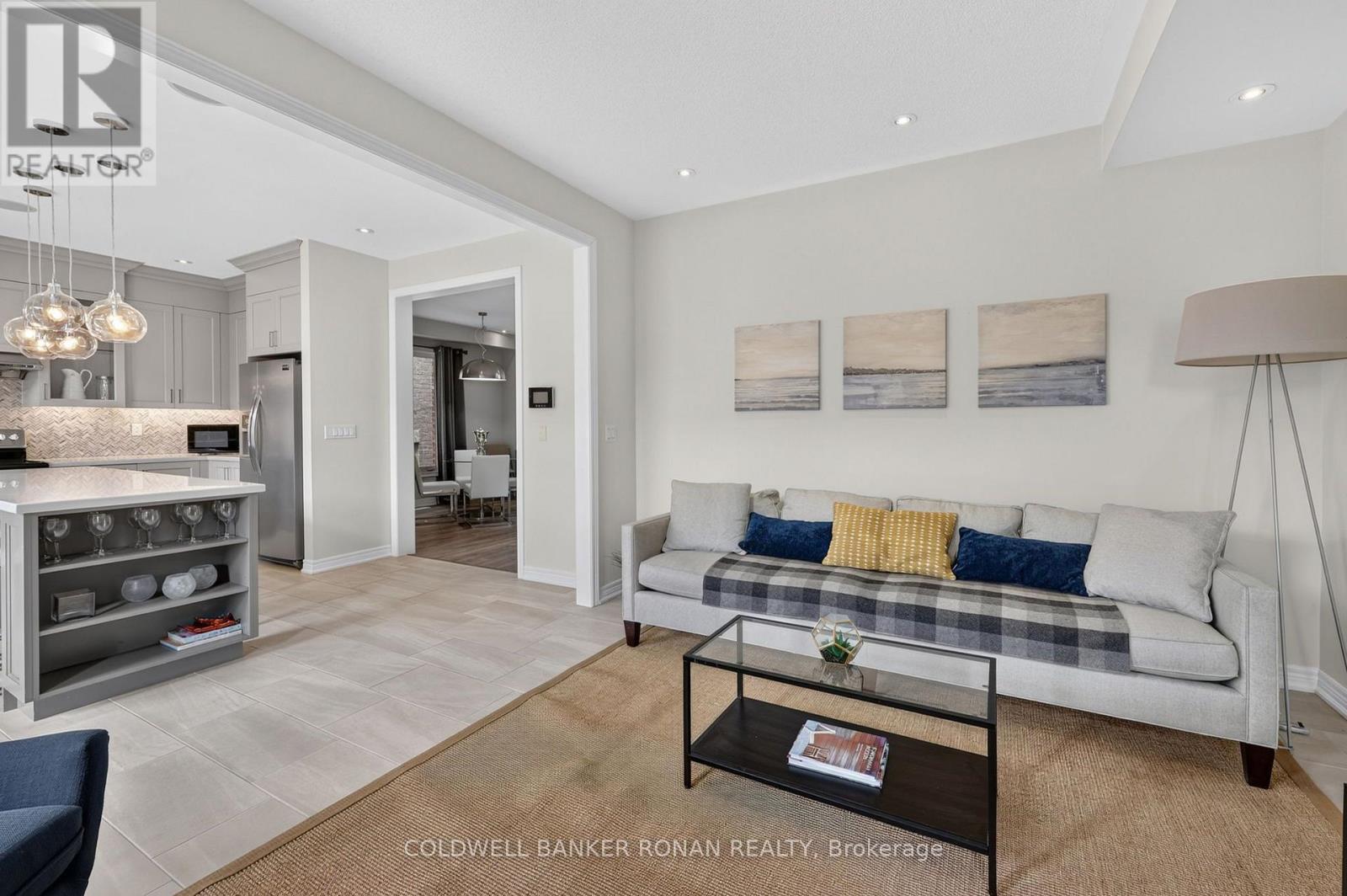 120 LORNE THOMAS PLACE - 19