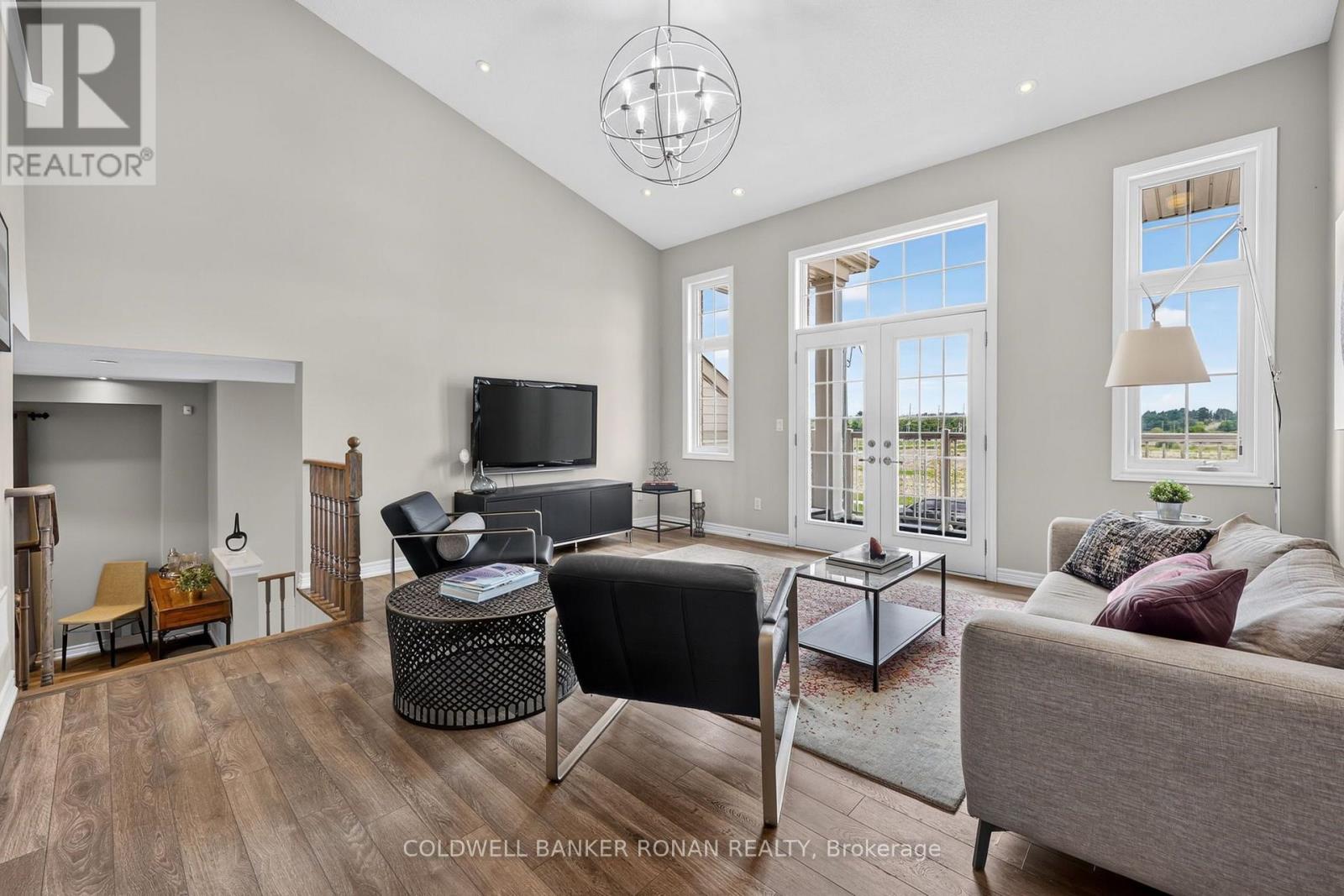 120 LORNE THOMAS PLACE - 22