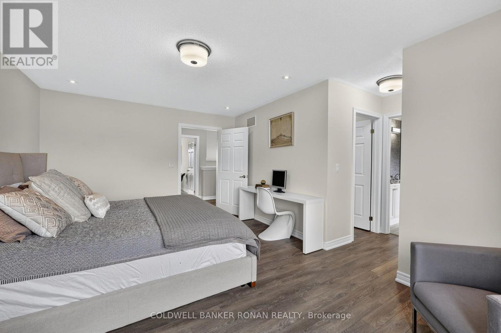 120 LORNE THOMAS PLACE - 31