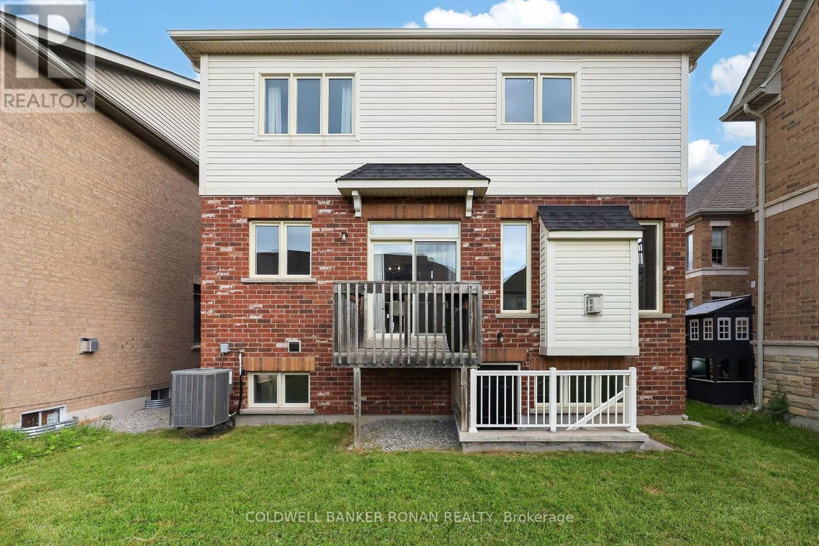 120 LORNE THOMAS PLACE - 43