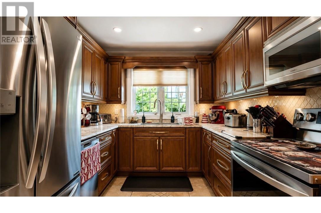 4560 Chenier - Image 11