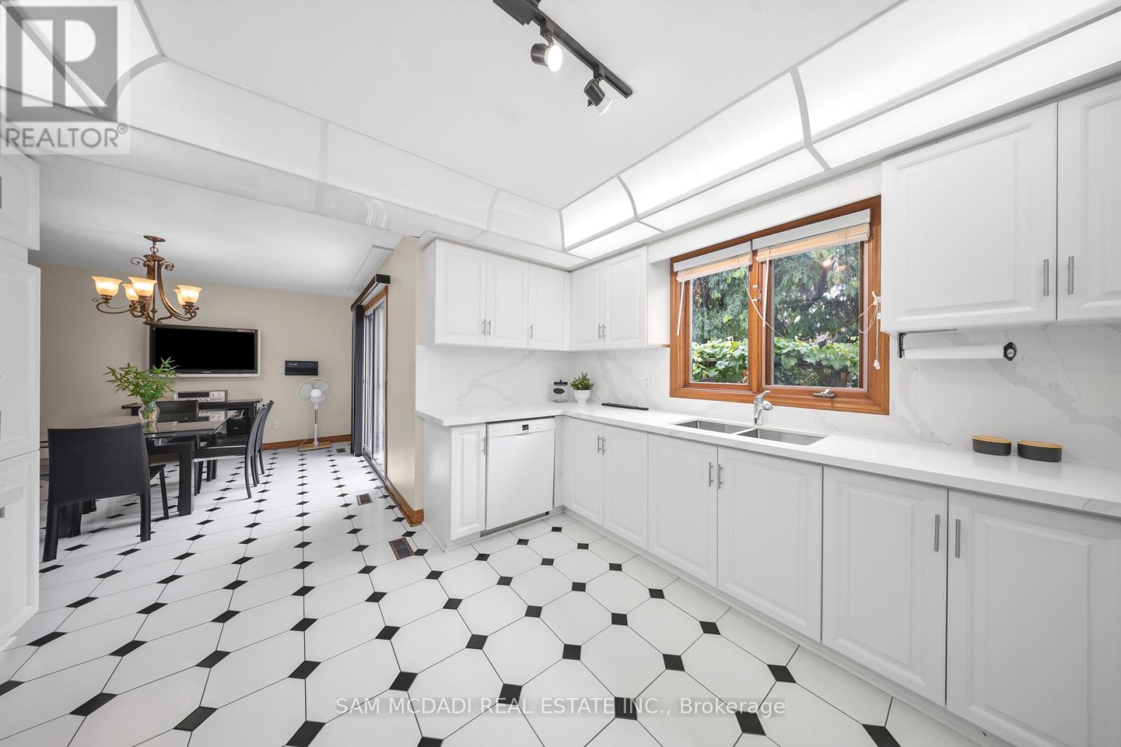 5109 ELDERVIEW COURT - Image 13