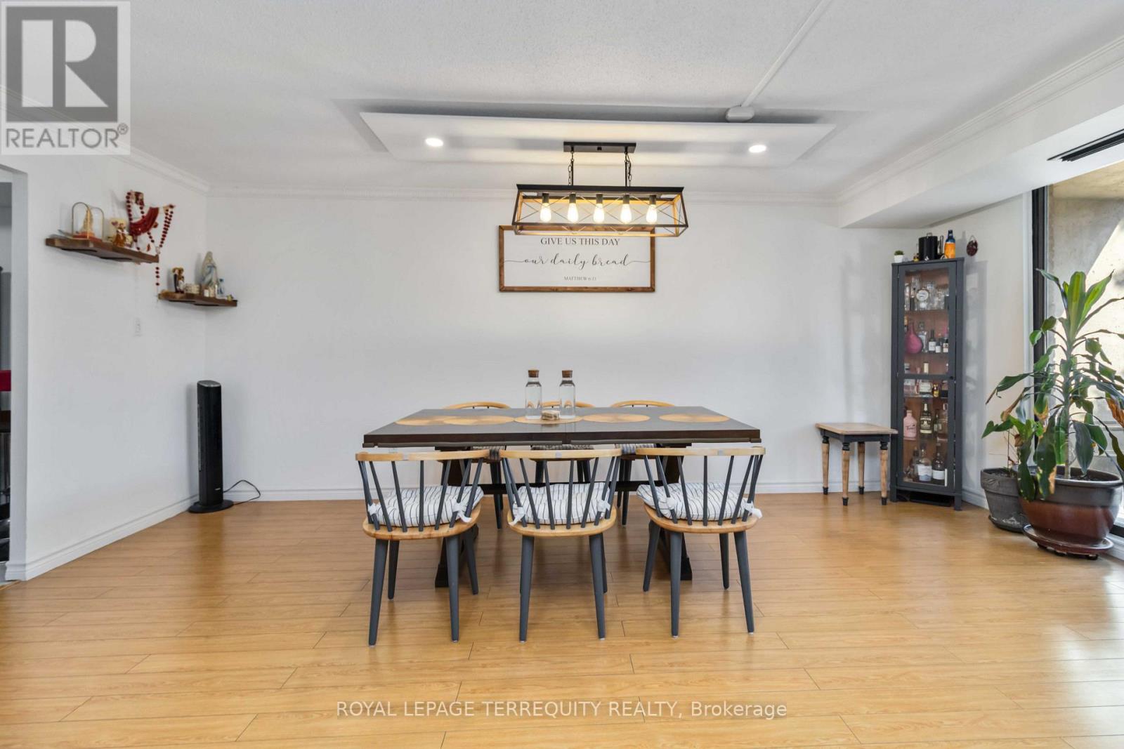 #46 1250 MISSISSAUGA VALLEY BOULEVARD - 13