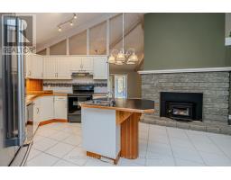 Family room - 1564 Honey Harbour Road, Georgian Bay, ON L0K1S0 Photo 6