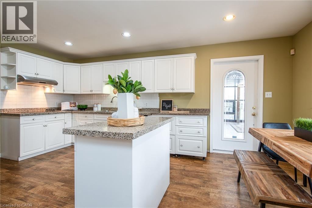 372 GATESTONE Boulevard - 14