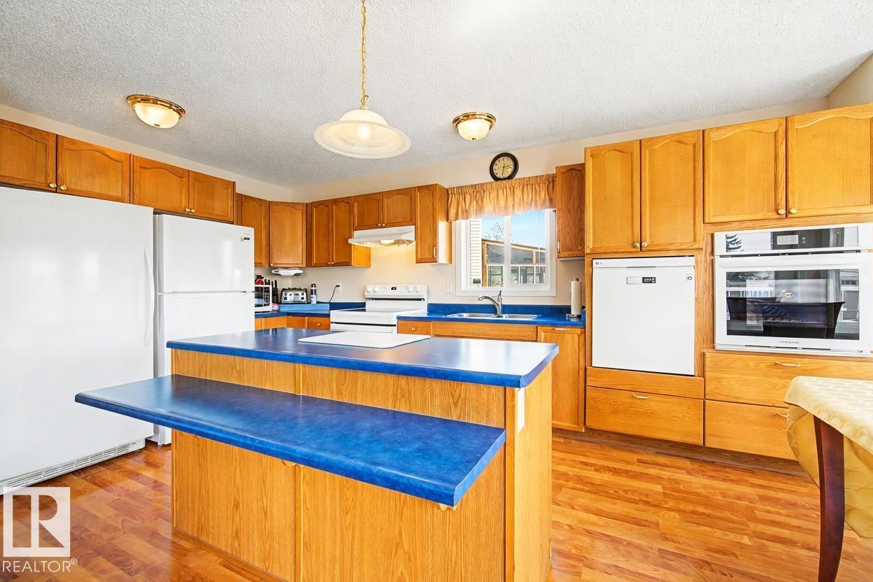 3203 23 ST NW - 19