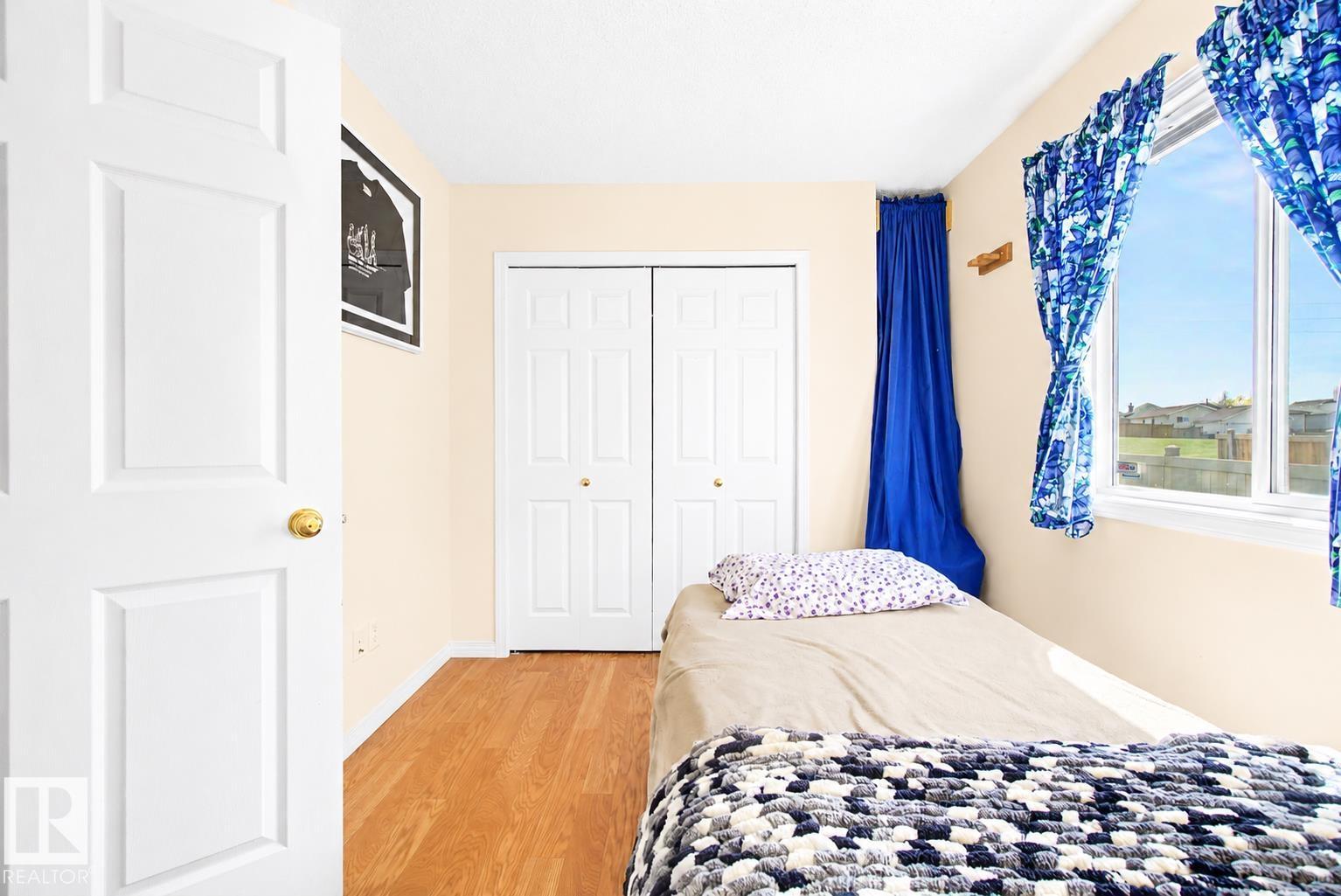 3203 23 ST NW - 27