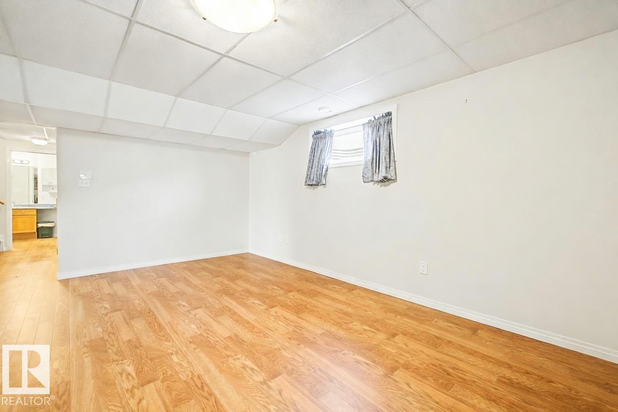 3203 23 ST NW - 60