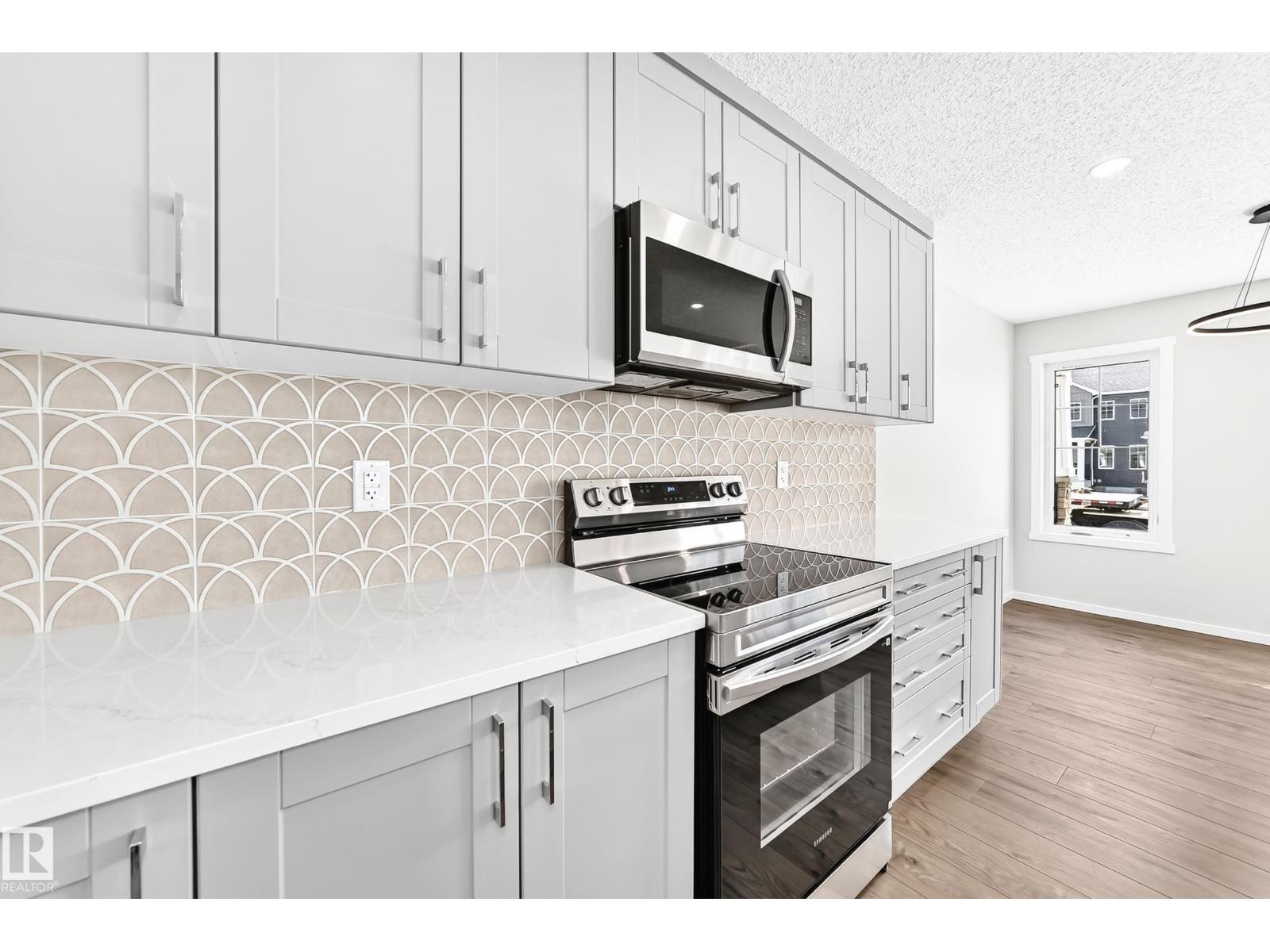 1061 Wolf Willow WY - 10