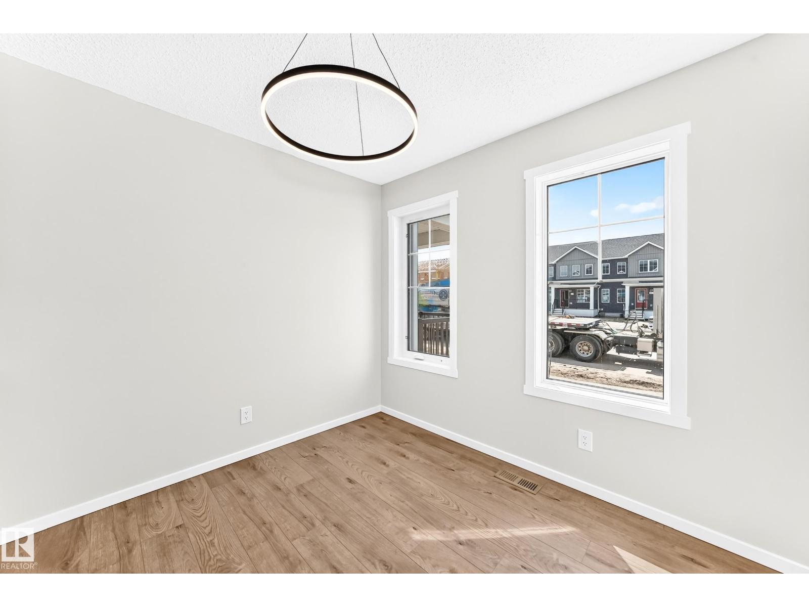 1061 Wolf Willow WY - 16