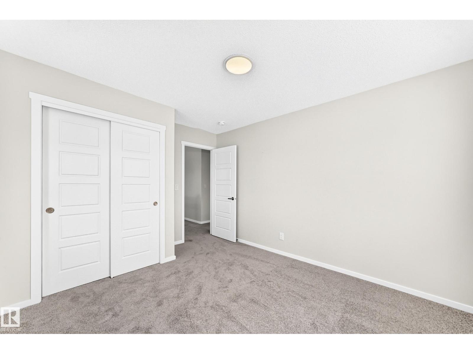 1061 Wolf Willow WY - 34