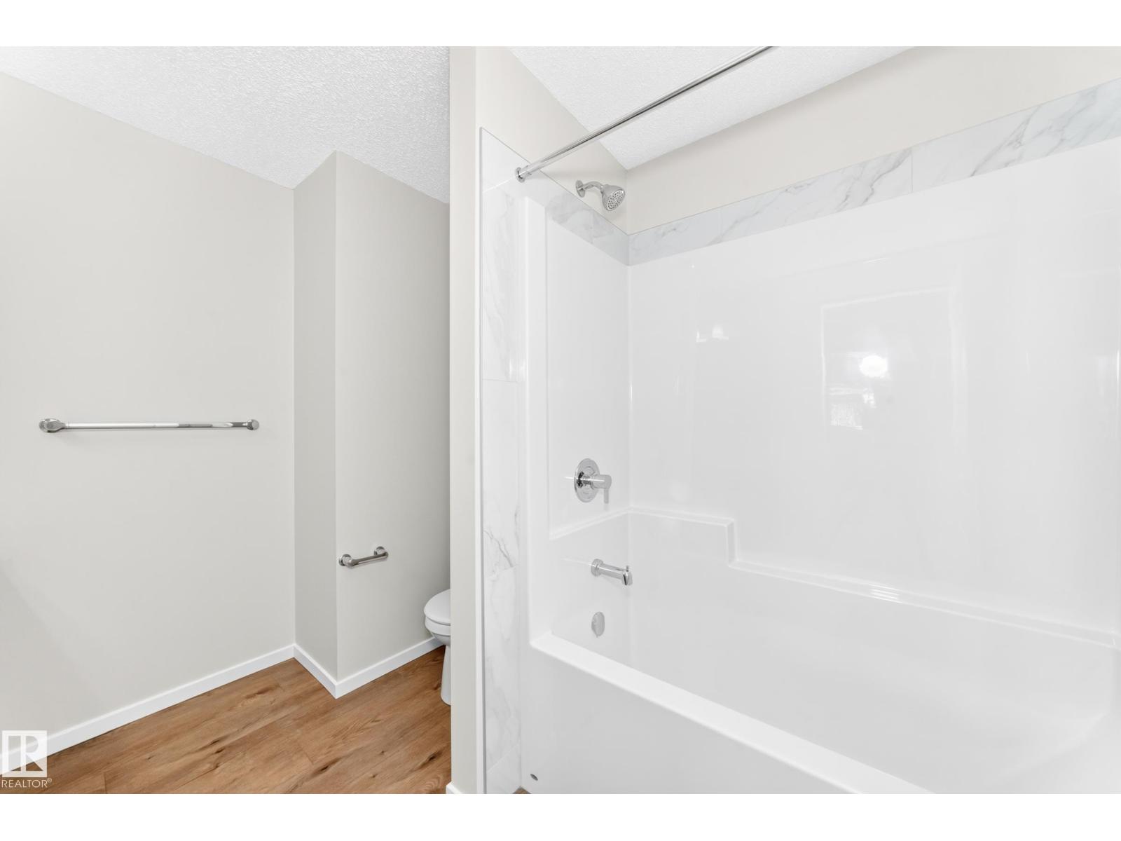 1061 Wolf Willow WY - 38