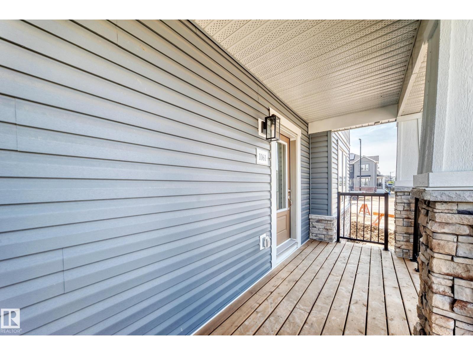 1061 Wolf Willow WY - 51