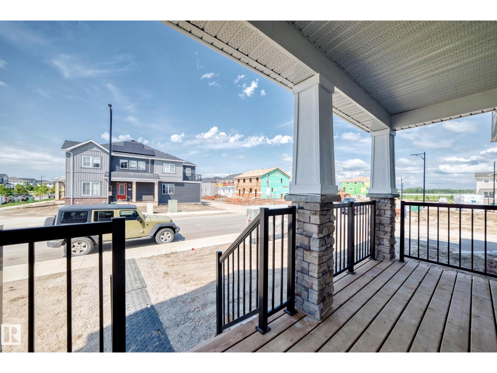 1061 Wolf Willow WY - 52