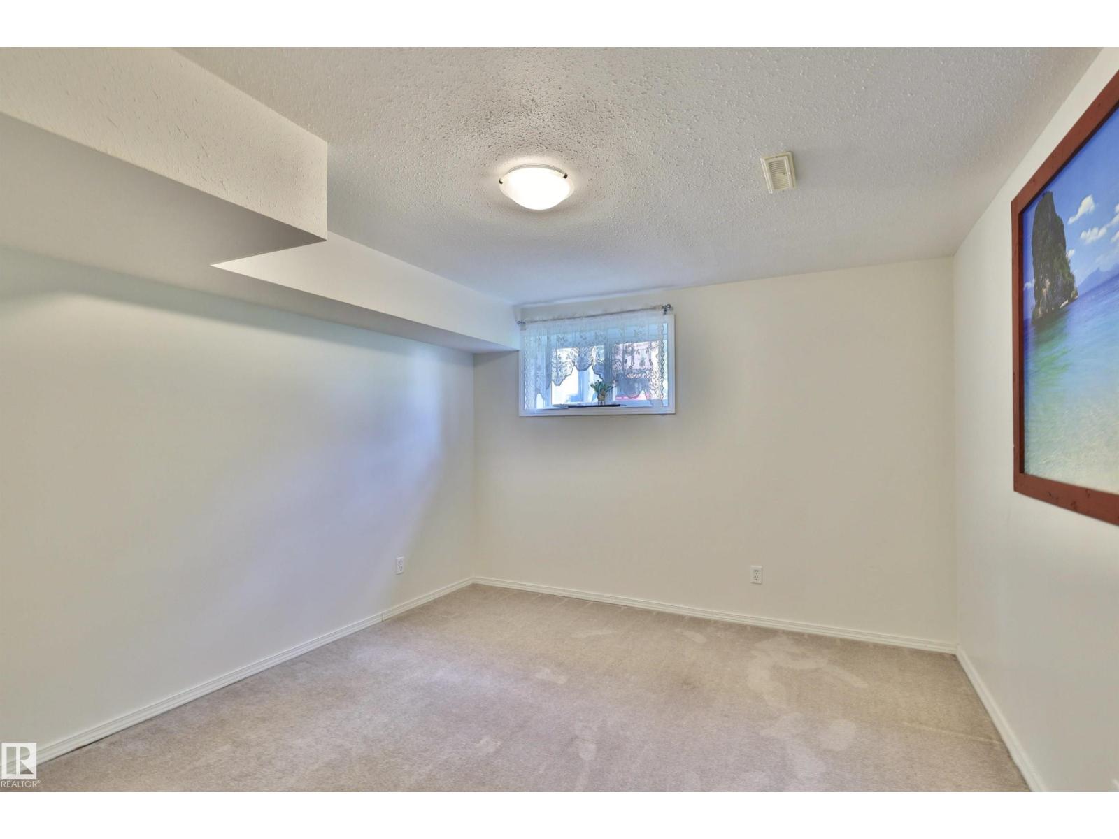 6801 51 ST - 54