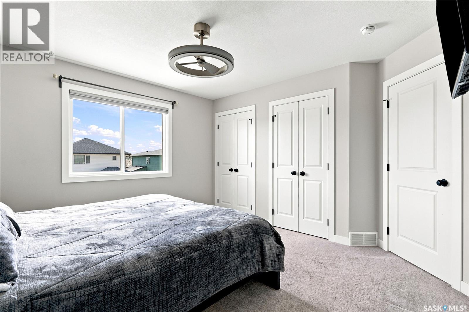 136 Thakur STREET - 21
