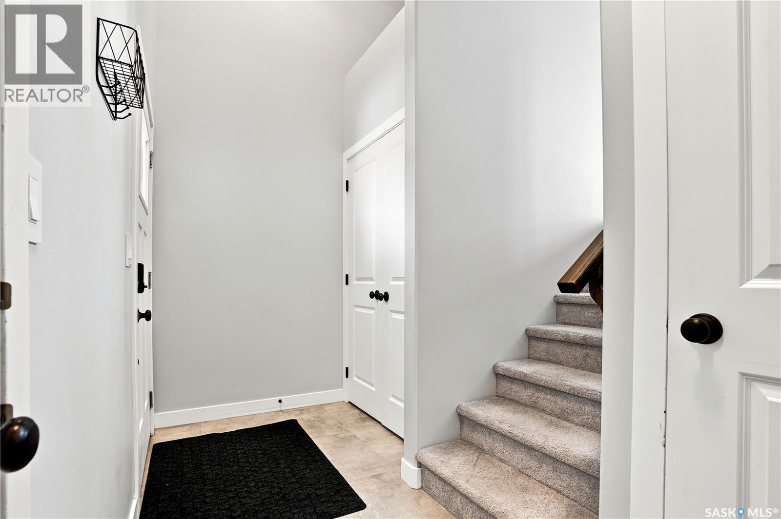 136 Thakur STREET - 26