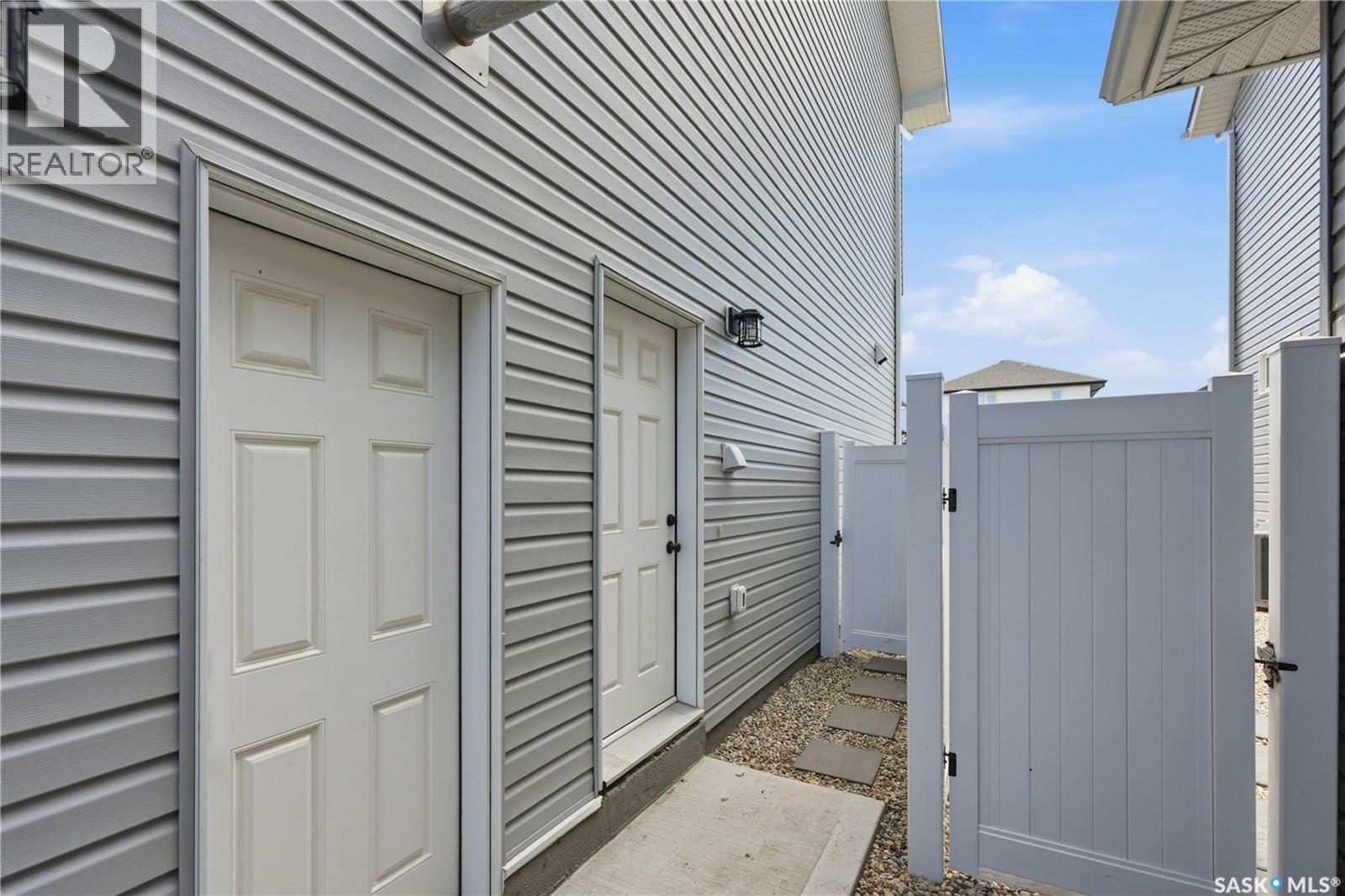 136 Thakur STREET - 36