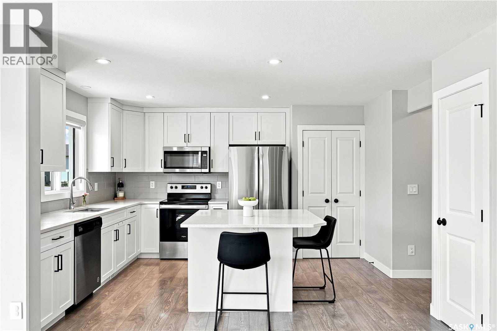 136 Thakur STREET - 7
