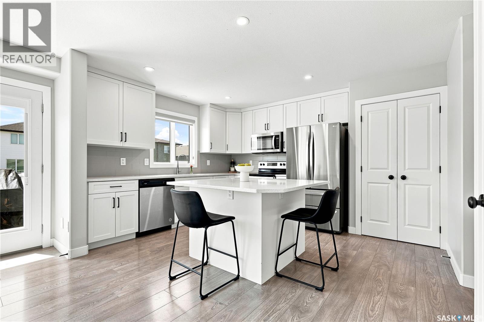 136 Thakur STREET - 8