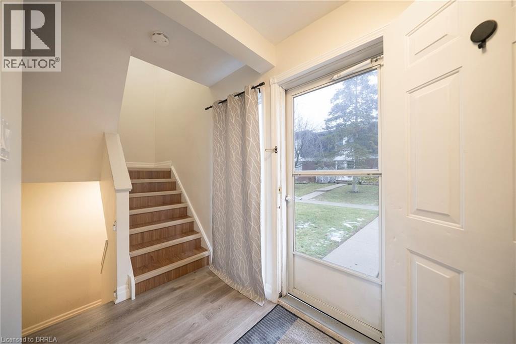 #41 273 ELGIN Street - 3