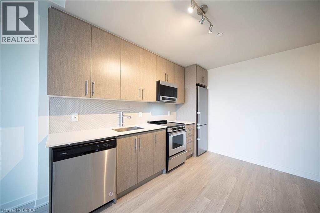 #823 212 KING WILLIAM Street - 5