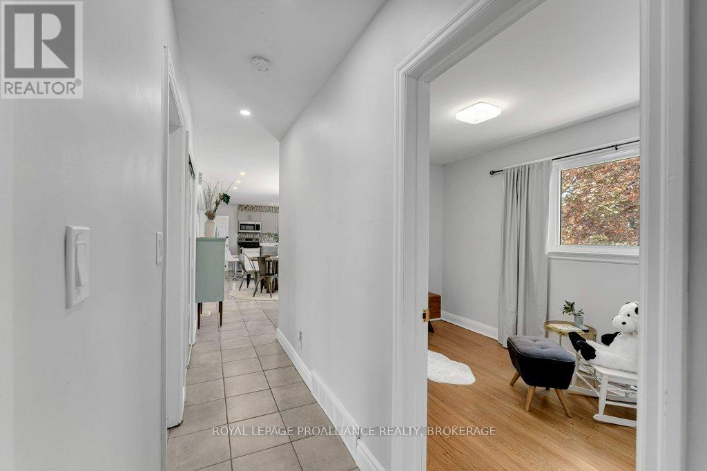 168 AVENUE ROAD - 19
