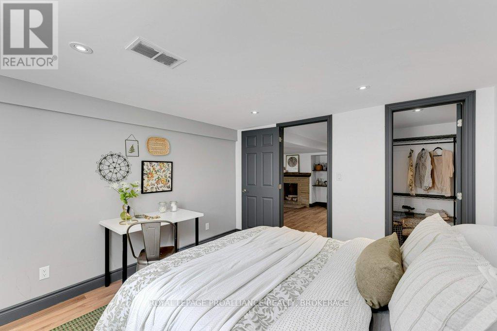 168 AVENUE ROAD - 41