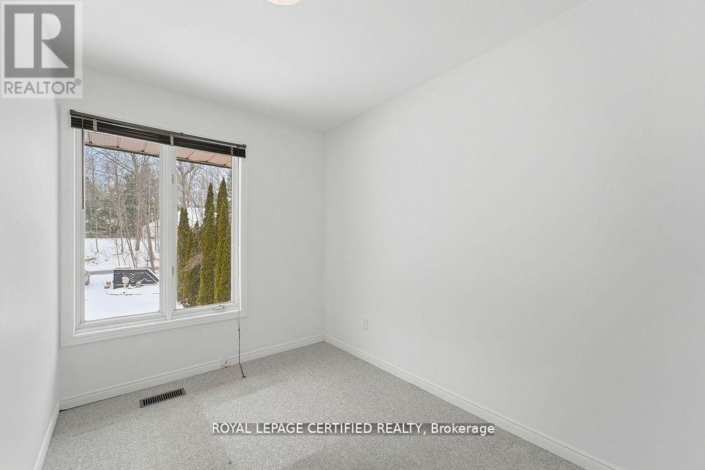 103 SIBBALD CRESCENT - 25