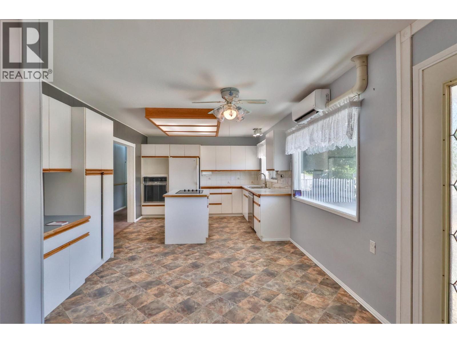 7021 87th Street - 13