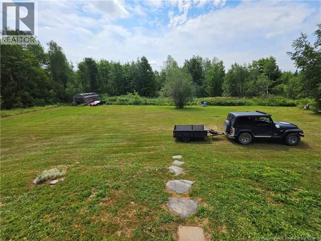 4333 Nicholas-Denys Road - 15