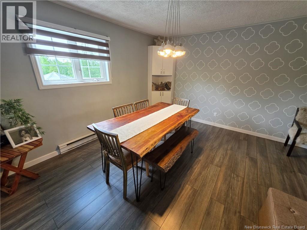 4333 Nicholas-Denys Road - 19