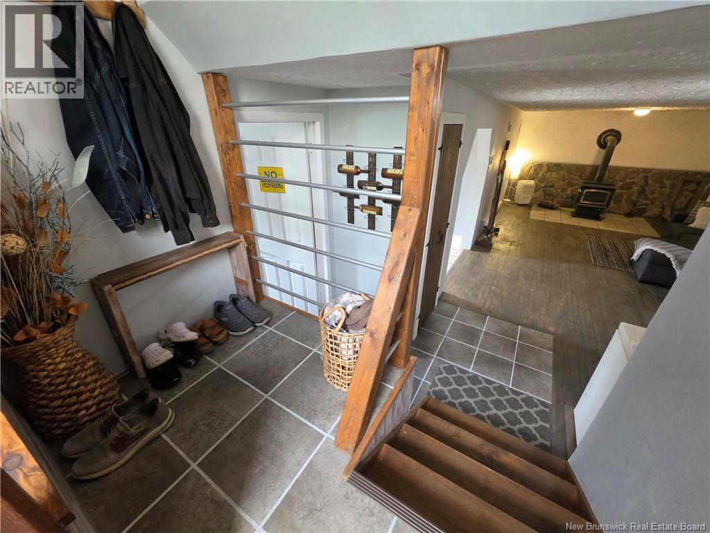 4333 Nicholas-Denys Road - 39