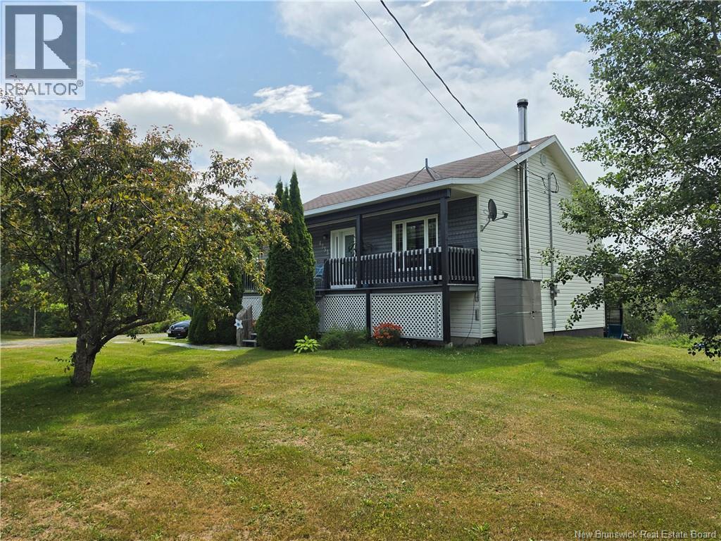 4333 Nicholas-Denys Road - Image 4