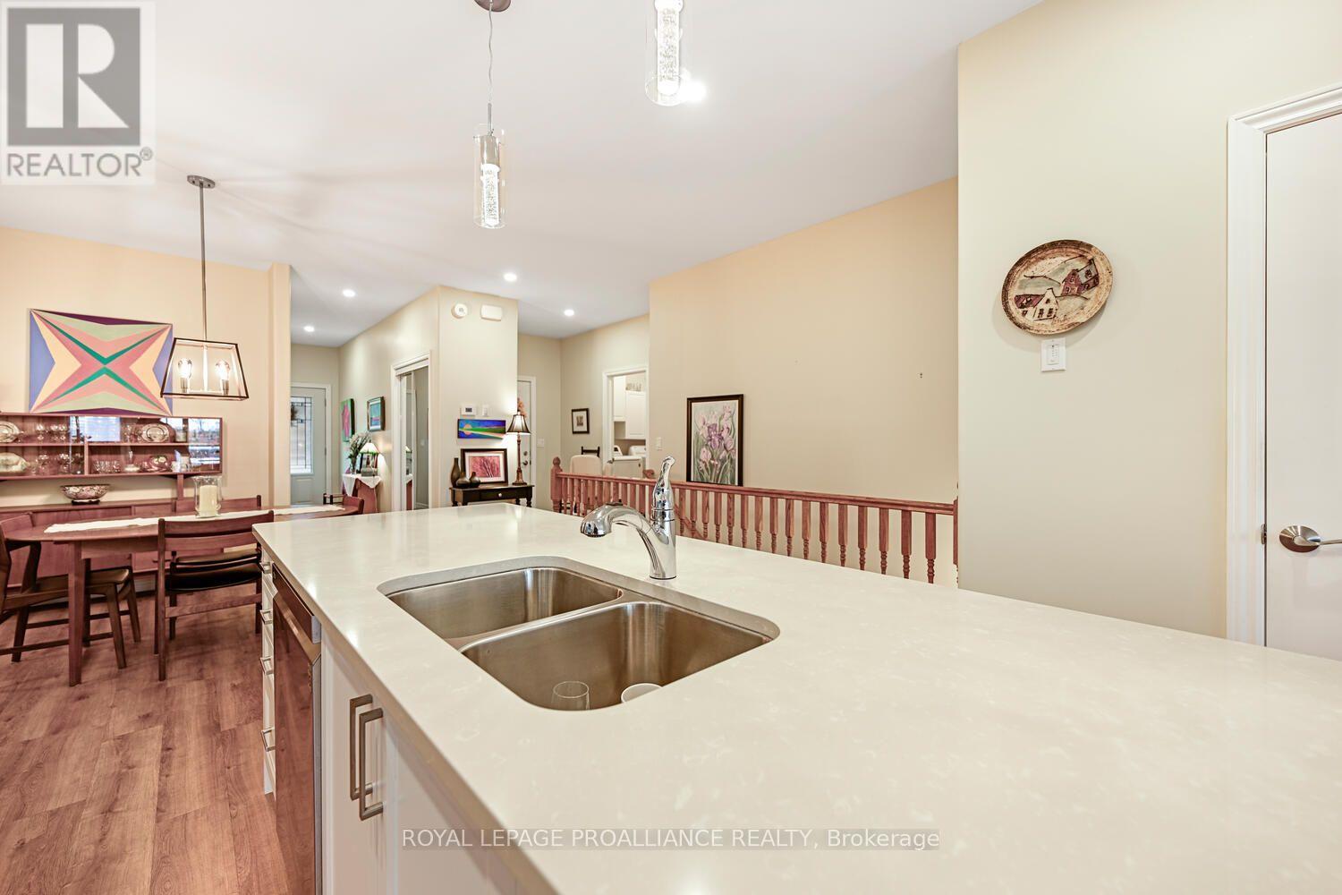 57 A CENTRE STREET - 24