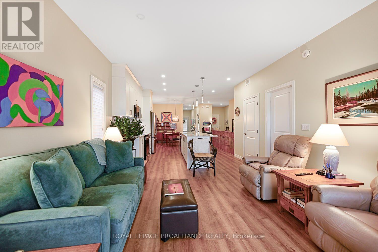 57 A CENTRE STREET - 27