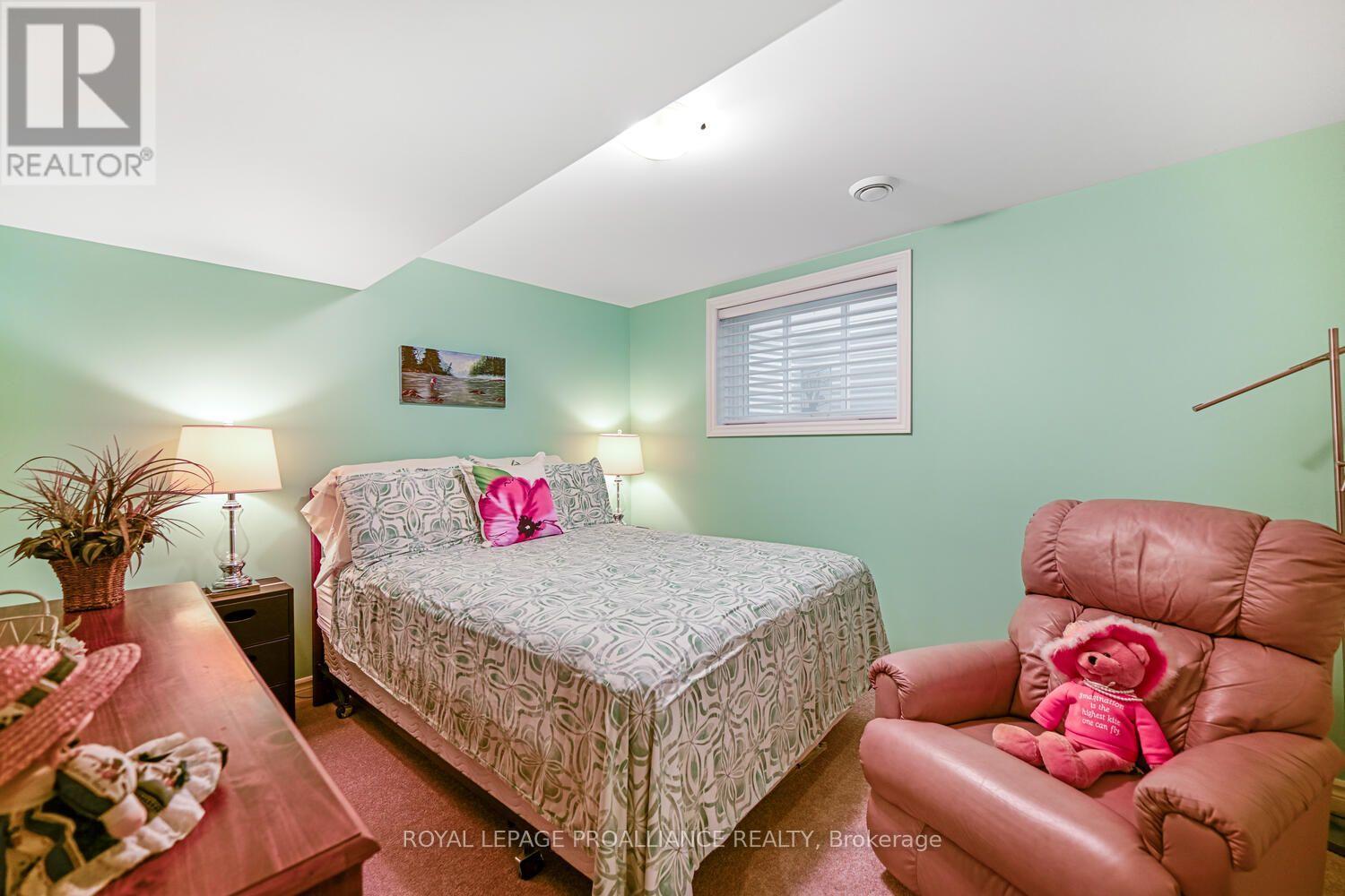57 A CENTRE STREET - 39