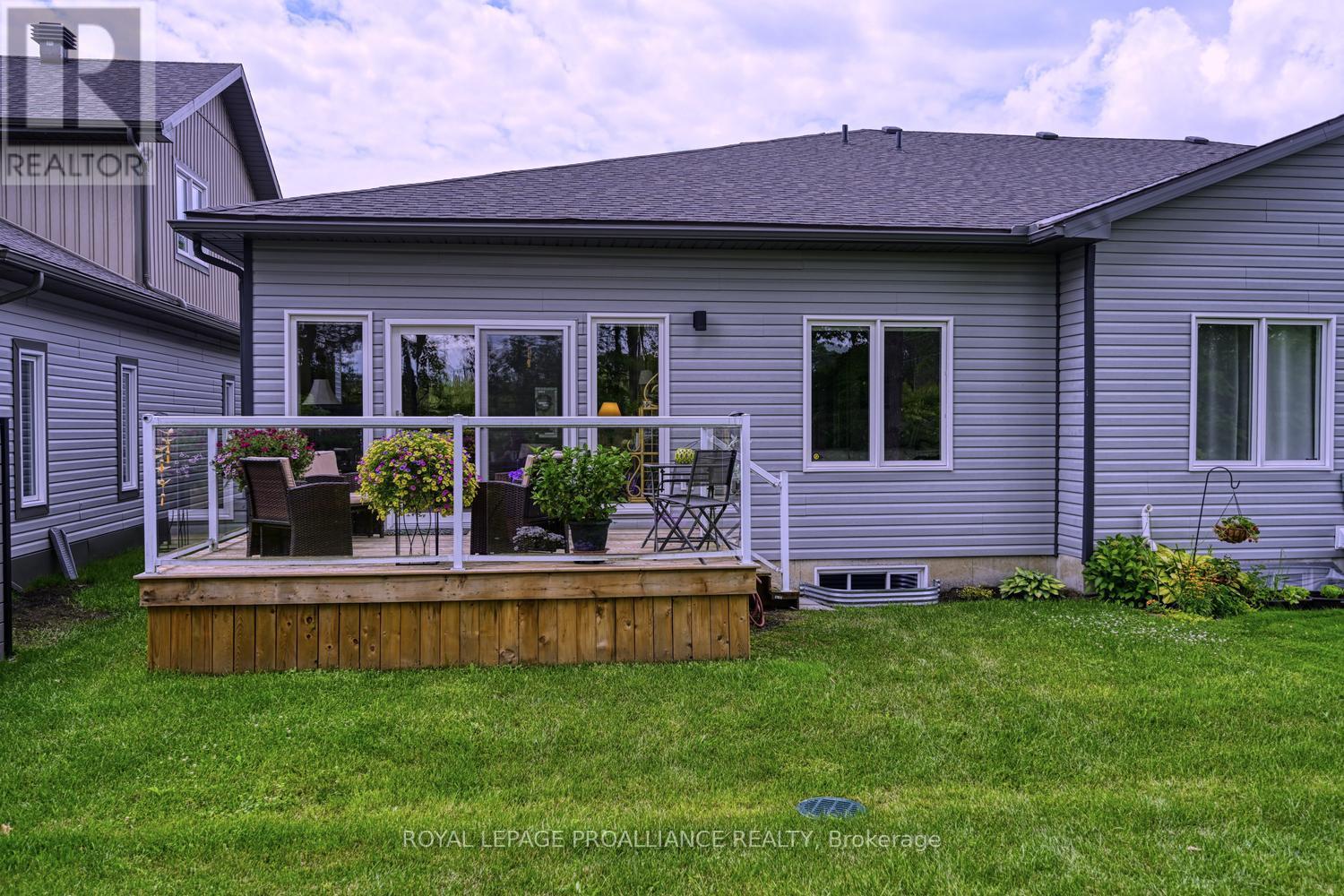 57 A CENTRE STREET - 6