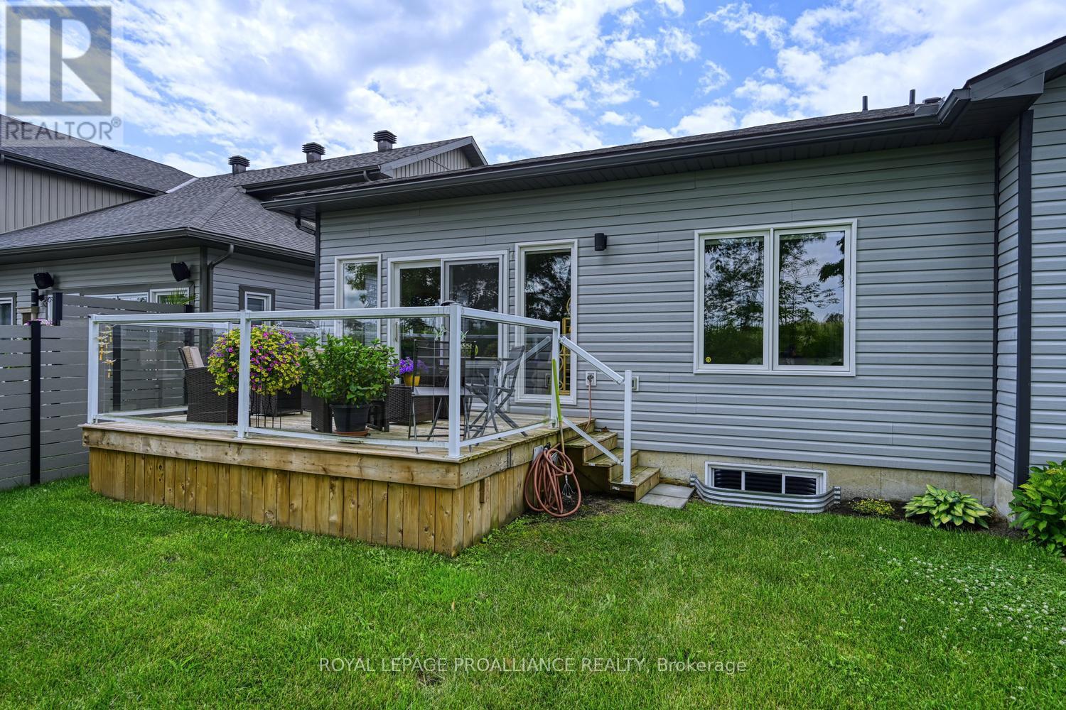 57 A CENTRE STREET - 8