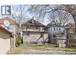 835 Moy Avenue Unit# Main, Windsor, ON N9A2N7 Photo 9